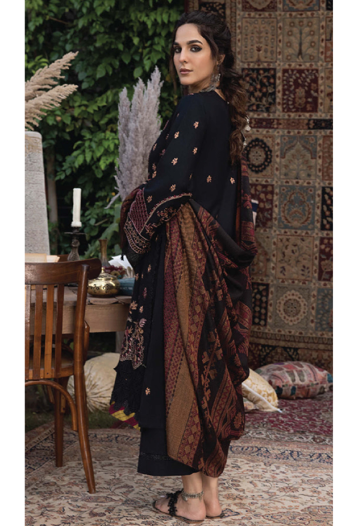 Humdum | Denara 2024 | Denara - D01 by HumDum - Designer Dress - Type: Luxury - Available at Libayah - 100% Original