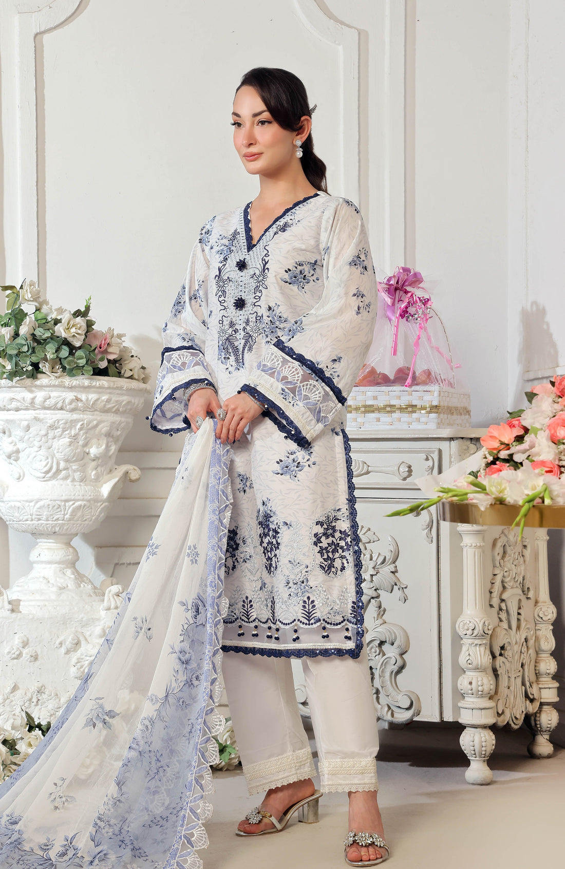 Al Zohaib | Applique Kari Cutwork Edit 25 | ACE-25-04 by Alzohaib - Designer Dress - Type: Ladies Clothes - Available at Libayah - 100% Original