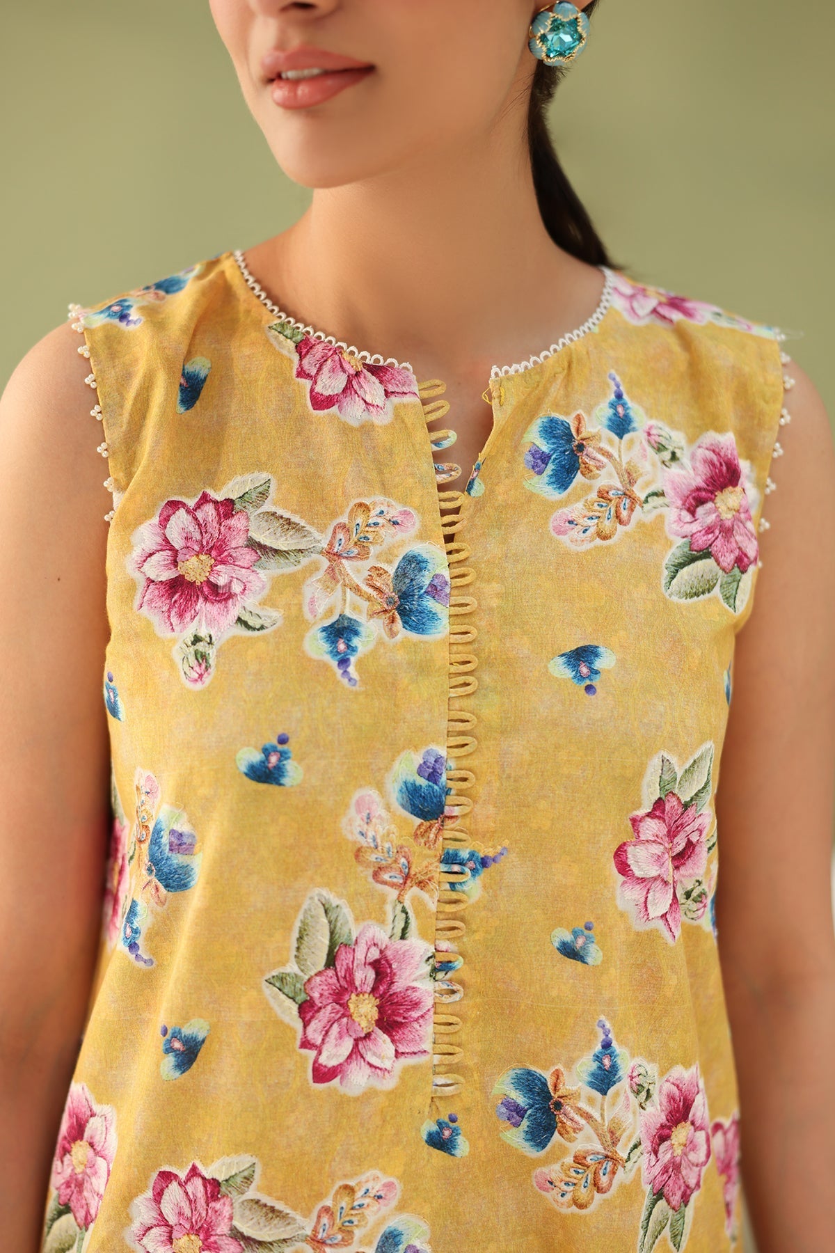 Baroque | Eid Printique | EMBROIDERED PRINTED LAWN UF-4182 by Baroque - Designer Dress - Type: Ladies Clothes - Available at Libayah - 100% Original