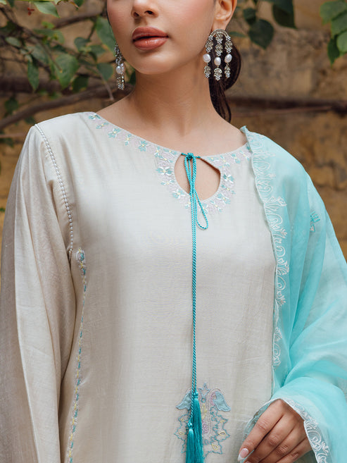 Farah Zubair | Luxury Pret | Farnaz by Farah Zubair - Designer Dress - Type: Ladies Clothes - Available at Libayah - 100% Original