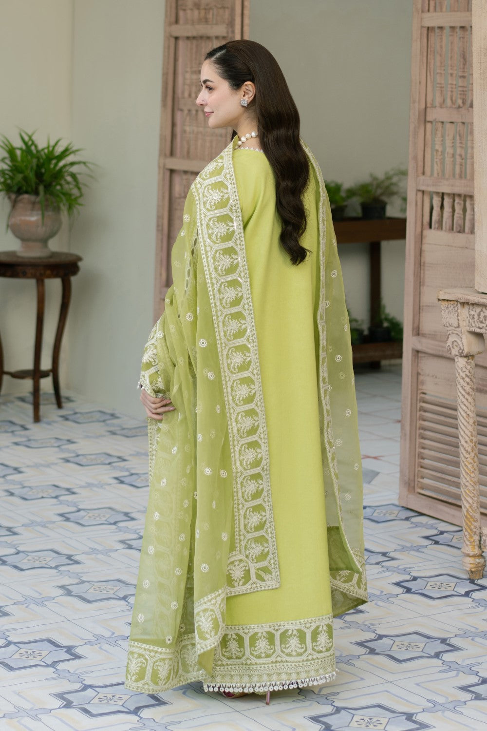 Maryum N Maria | Luxury Lawn 25 | ALIYA - MS50117 by Maryum N Maria - Designer Dress - Type: Ladies Clothes - Available at Libayah - 100% Original