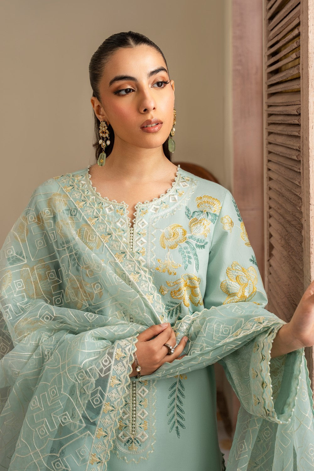 Maryum N Maria | Luxury Lawn 25 | ALAIA - MS50122 by Maryum N Maria - Designer Dress - Type: Ladies Clothes - Available at Libayah - 100% Original