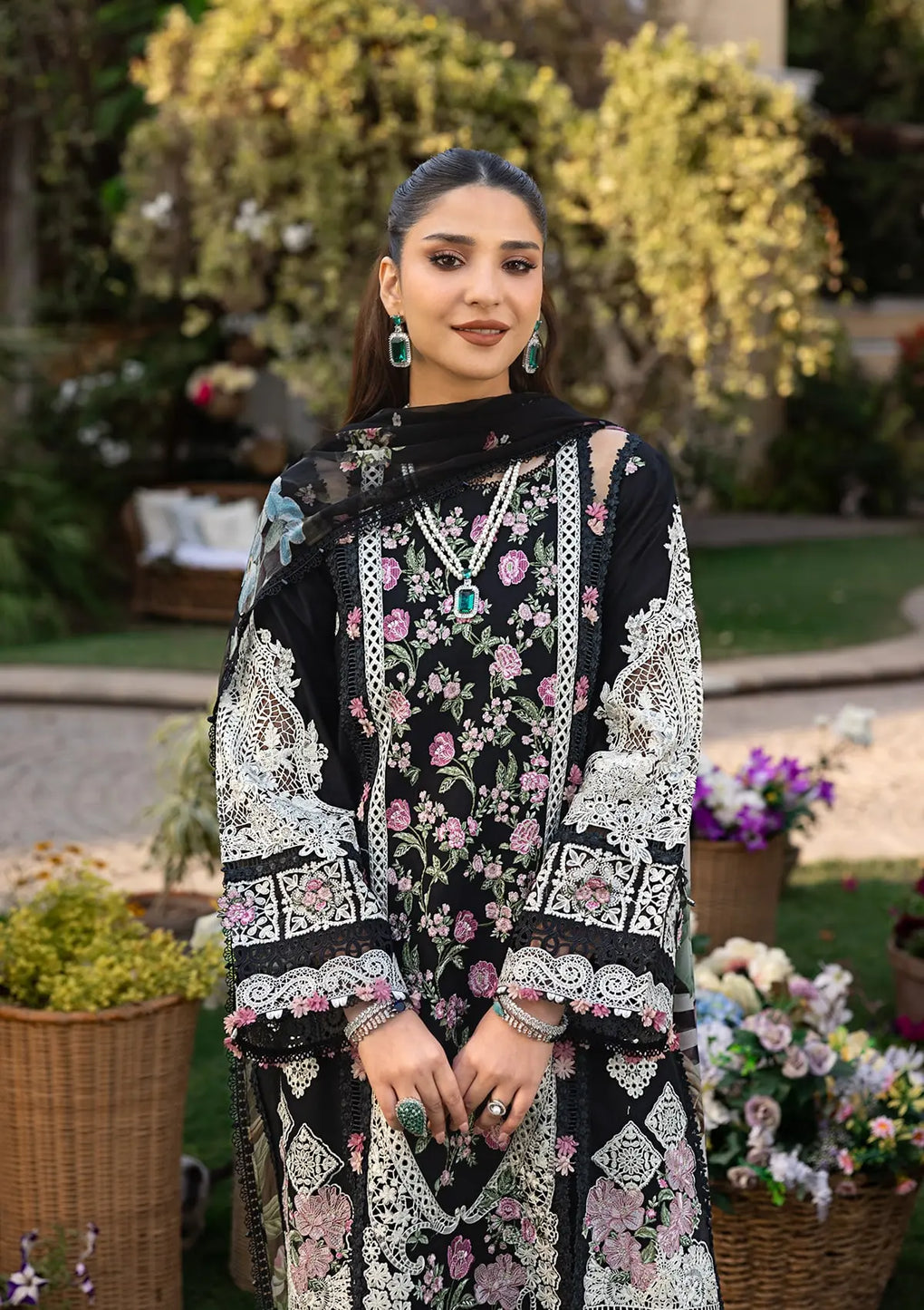 Elaf Premium | Luxury Lawn 25 | ELM-04 MAHJABEEN by Elaf Premium - Designer Dress - Type: Ladies Clothes - Available at Libayah - 100% Original