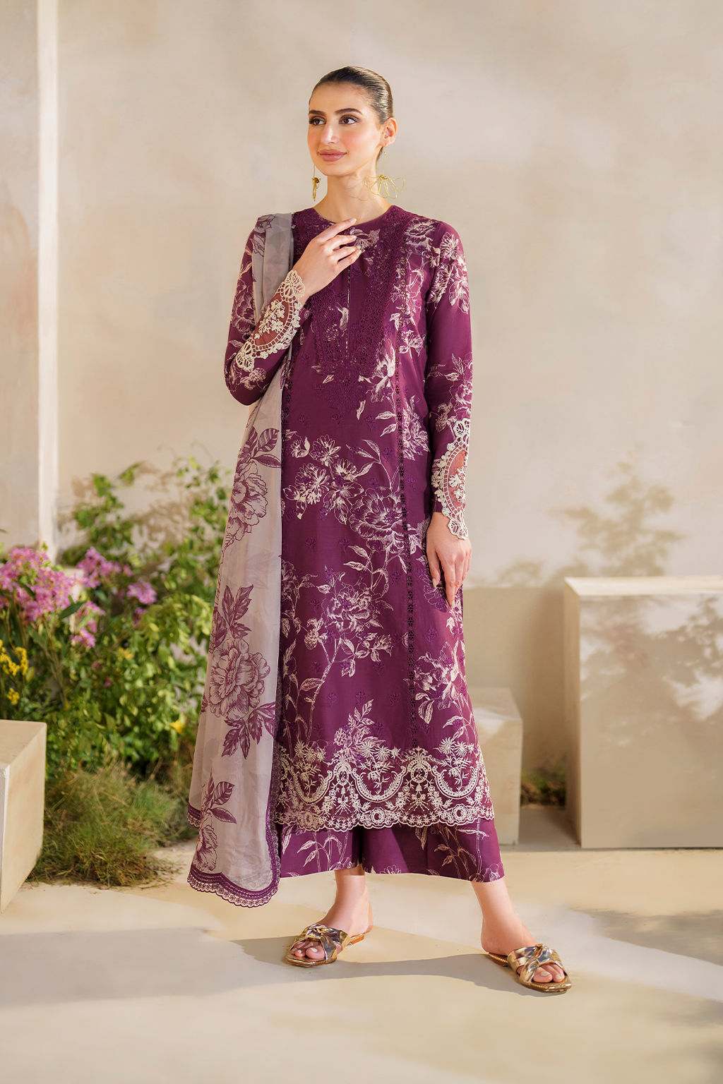 Iznik | Festive lawn 24 | SFL-04 by Iznik - Designer Dress - Type: Ladies Clothes - Available at Libayah - 100% Original