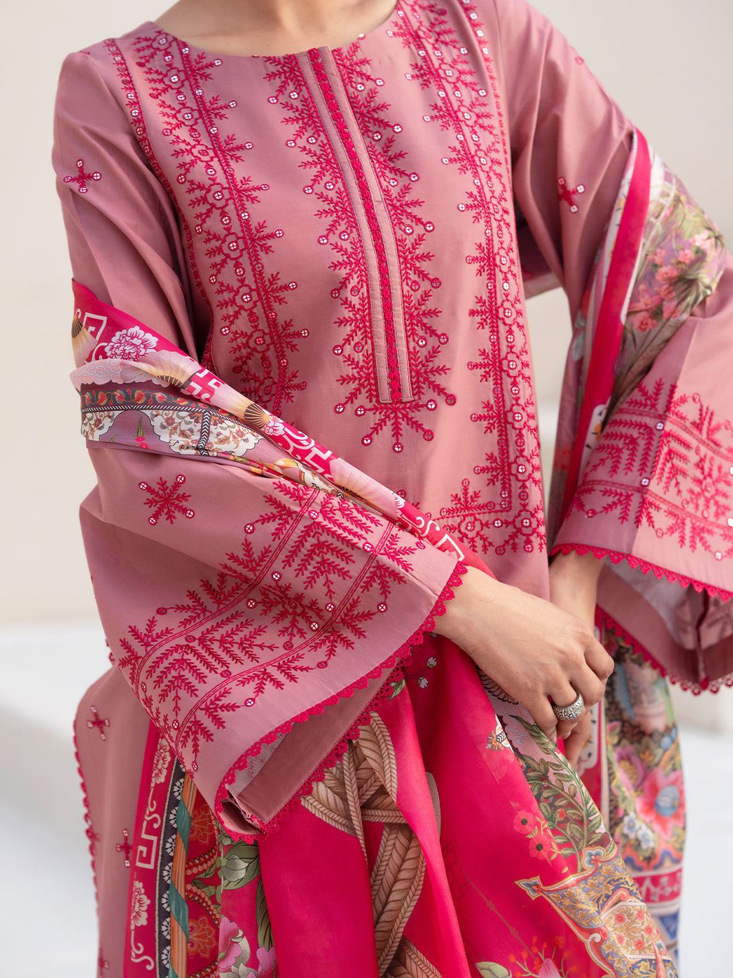 Bin Ilyas | Aaina Summer Edit 25 | 83 - B by Bin Ilyas - Designer Dress - Type: Ladies Clothes - Available at Libayah - 100% Original