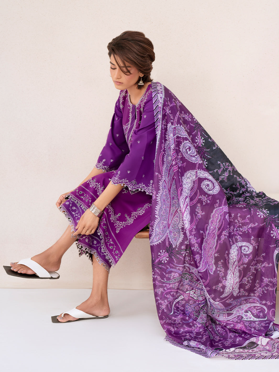 Bin Ilyas | Aaina Summer Edit 25 | 85 - A by Bin Ilyas - Designer Dress - Type: Ladies Clothes - Available at Libayah - 100% Original