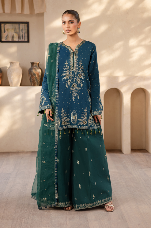 Emaan Adeel | Noore Festive Formals | LAVEEN by Emaan Adeel - Designer Dress - Type: Ladies Clothes - Available at Libayah - 100% Original