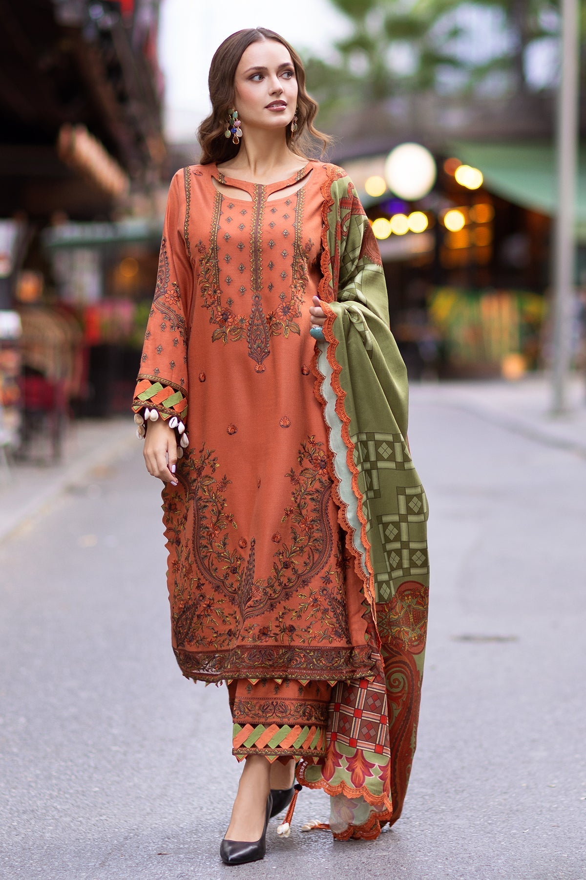 Charizma | Poshima Shawl |  PS4-01 by Charizma - Designer Dress - Type: Ladies Clothes - Available at Libayah - 100% Original