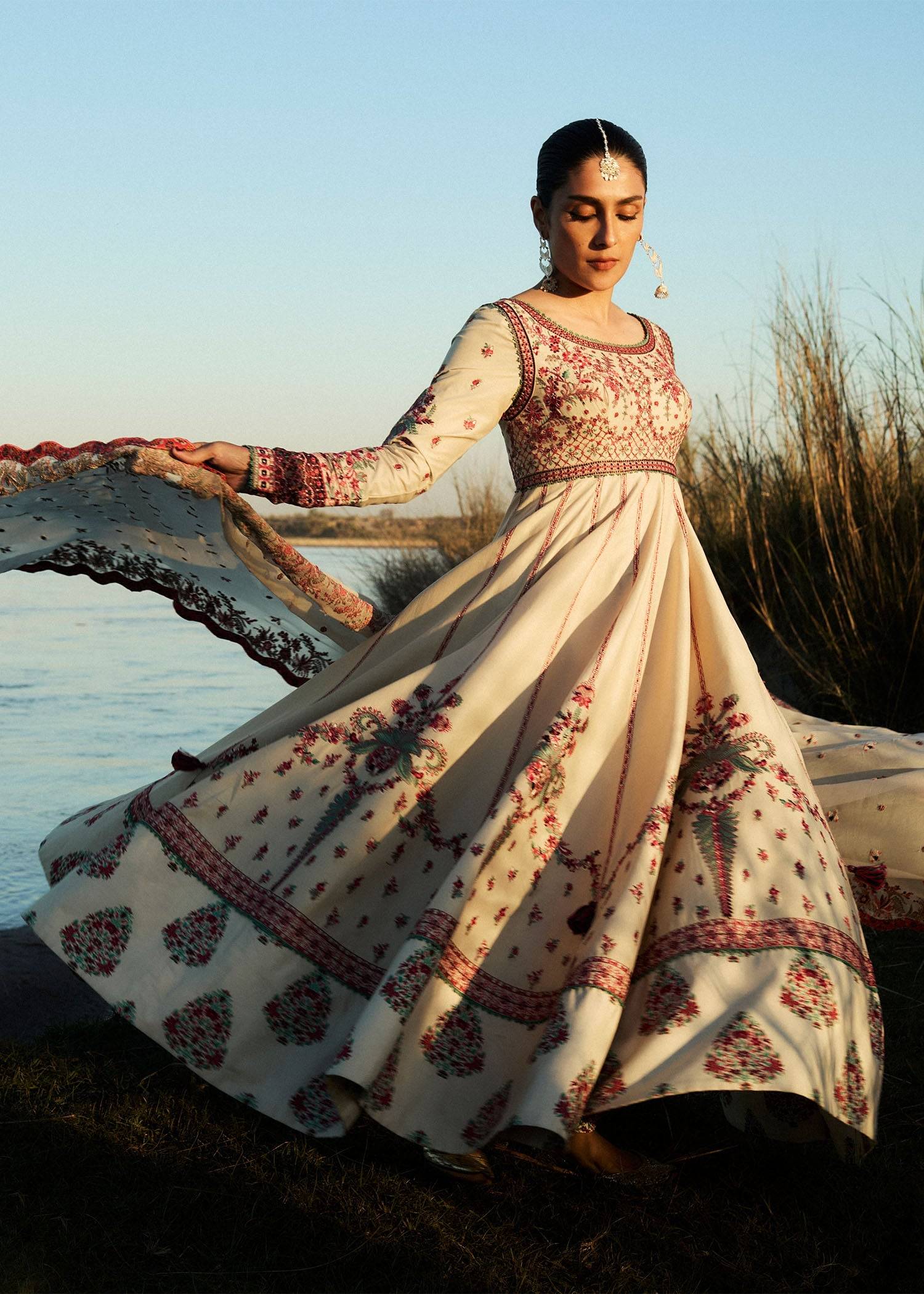 Hussain Rehar | Surkh Eid Pret'25 | Naqsh by Hussain Rehar - Designer Dress  - Type : ladies Clothes - Available at Libayah - 100% Original 