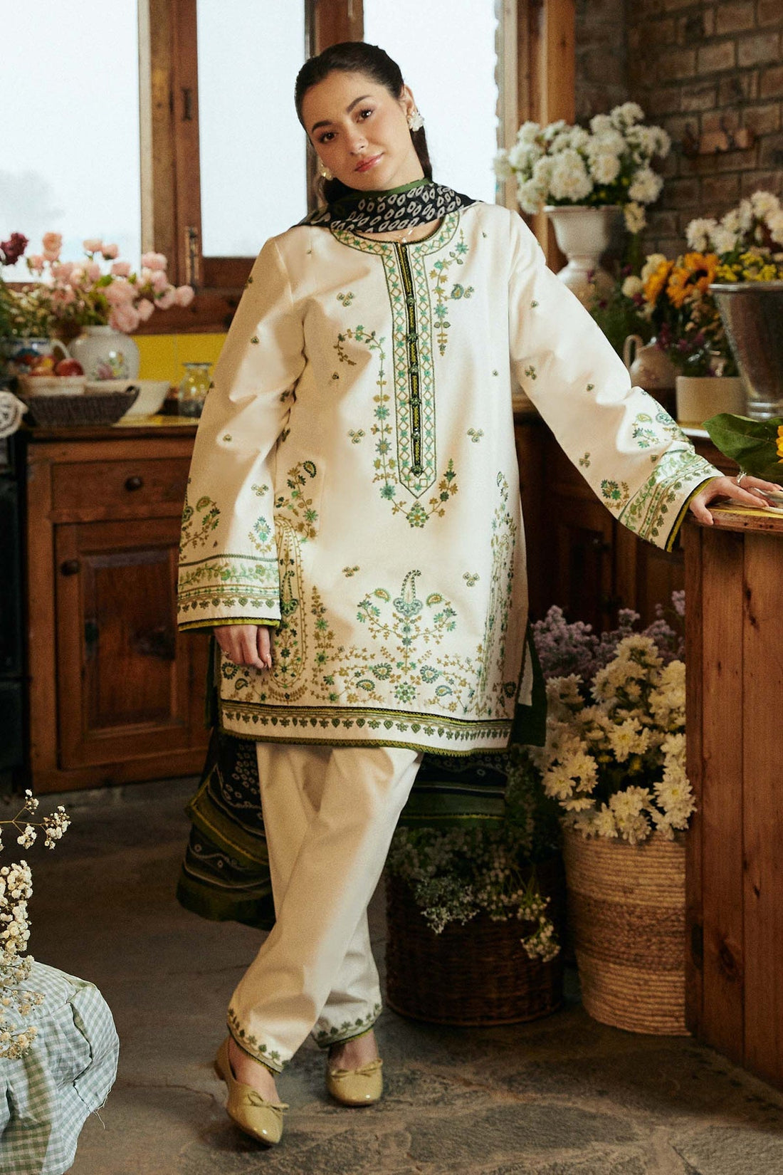 Zara Shahjahan | Coco Lawn Vol 2 | ARELA-7A by Zara Shahjahan - Designer Dress - Type: Ladies Clothes - Available at Libayah - 100% Original