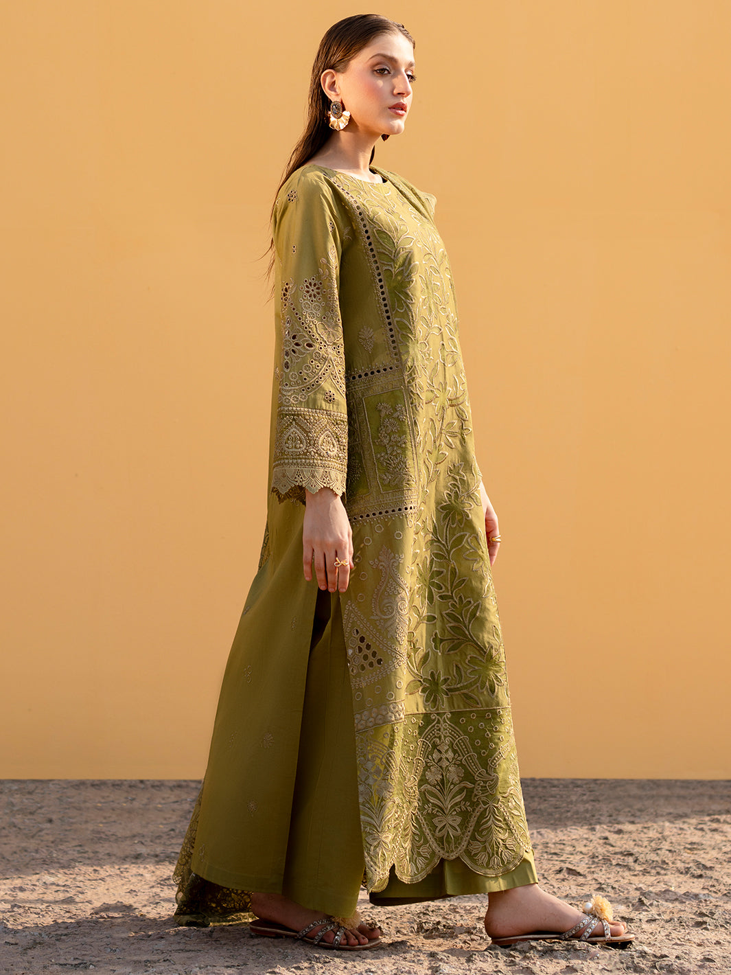 Mahnur | Sirena Luxury Lawn 25 | Adrienne by Mahnur - Designer Dress - Type: Ladies Clothes - Available at Libayah - 100% Original
