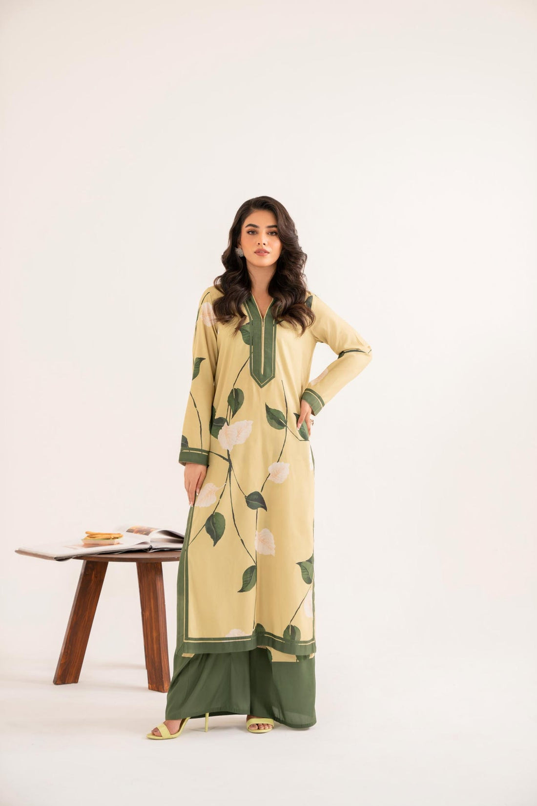 Akbar Aslam | Co-ords Sets | Burwai by Akbar Aslam - Designer Dress - Type: Ladies Clothes - Available at Libayah - 100% Original