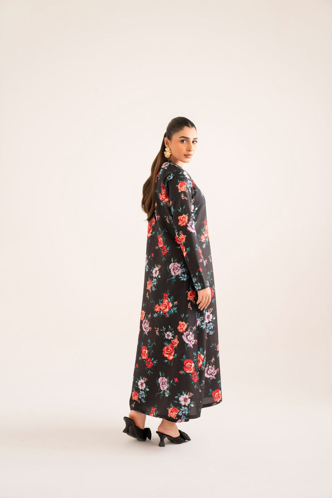 Akbar Aslam | Co-ords Sets | Zulaim by Akbar Aslam - Designer Dress - Type: Ladies Clothes - Available at Libayah - 100% Original