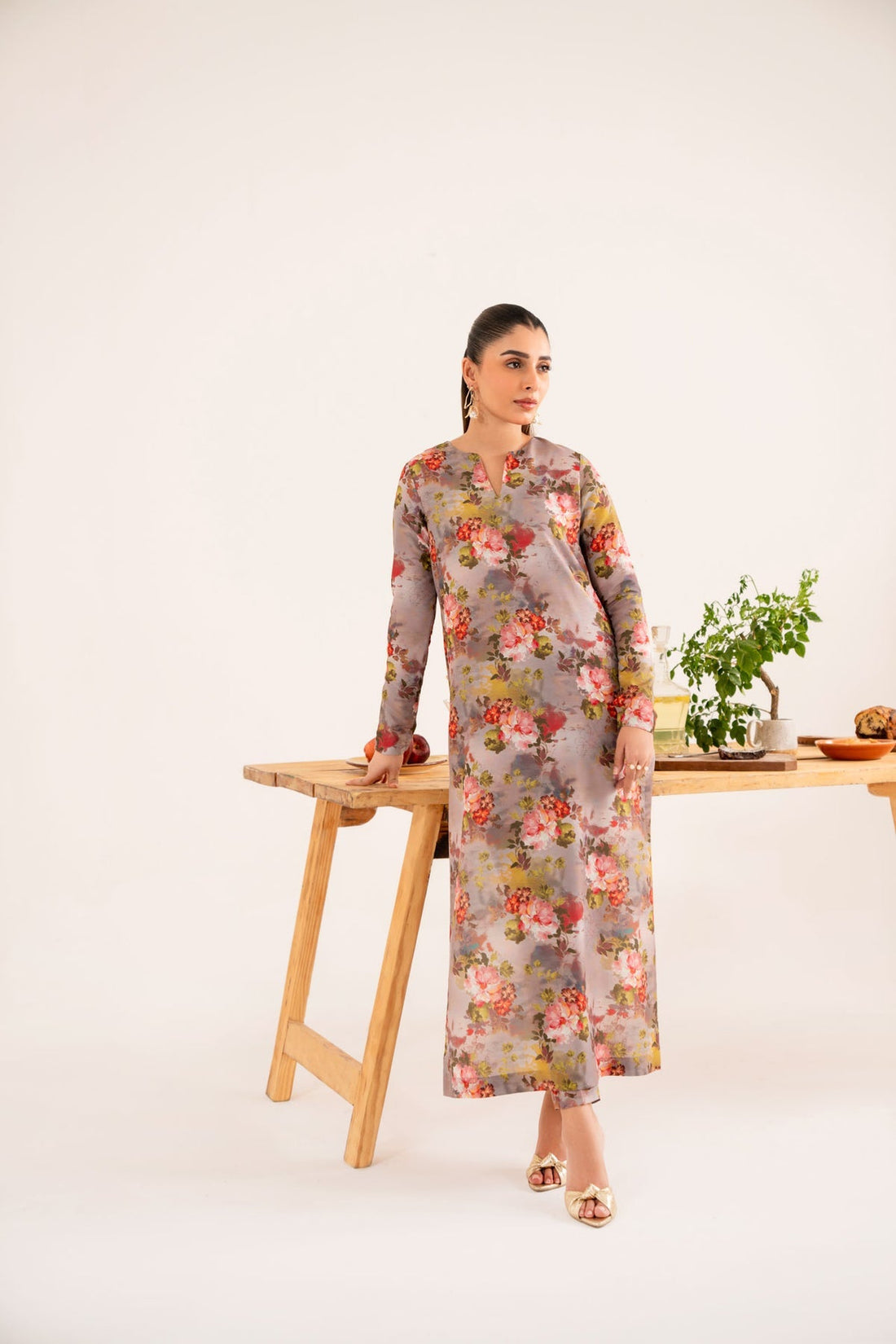 Akbar Aslam | Co-ords Sets |  Taria by Akbar Aslam - Designer Dress - Type: Ladies Clothes - Available at Libayah - 100% Original