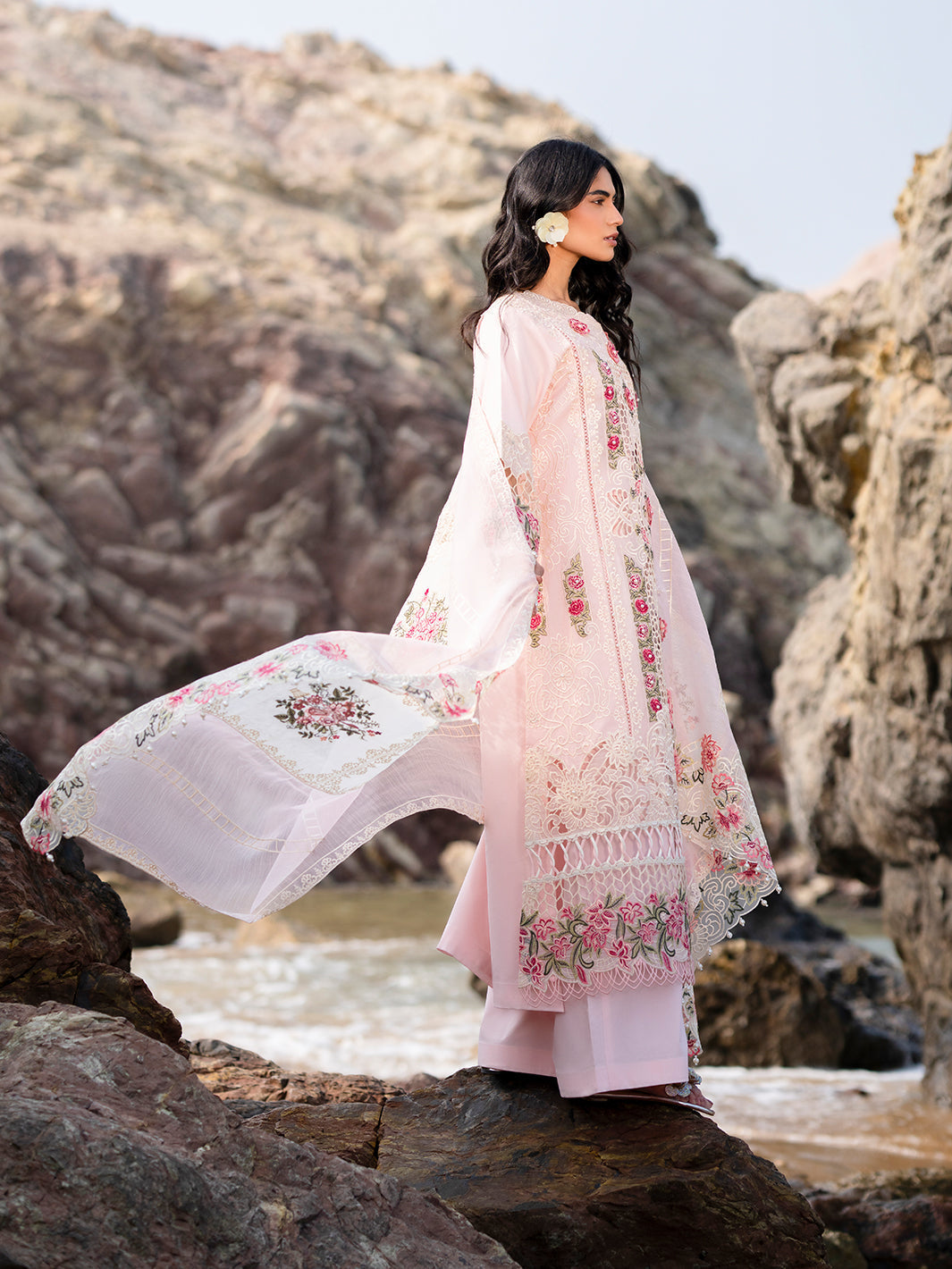 Mahnur | Sirena Luxury Lawn 25 | Azalea by Mahnur - Designer Dress - Type: Ladies Clothes - Available at Libayah - 100% Original