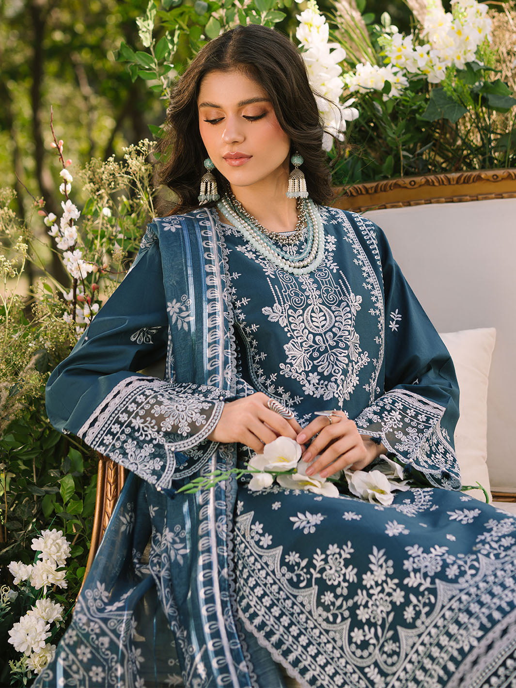 Mahnur | Dahlia Luxury Lawn 25 | Bella by Mahnur - Designer Dress - Type: Ladies Clothes - Available at Libayah - 100% Original