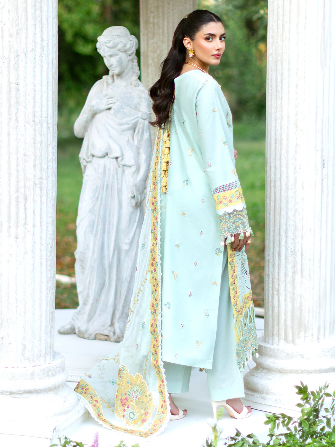 Mahnur | Sophie Luxury Lawn 25 | Calista by Mahnur - Designer Dress - Type: Ladies Clothes - Available at Libayah - 100% Original