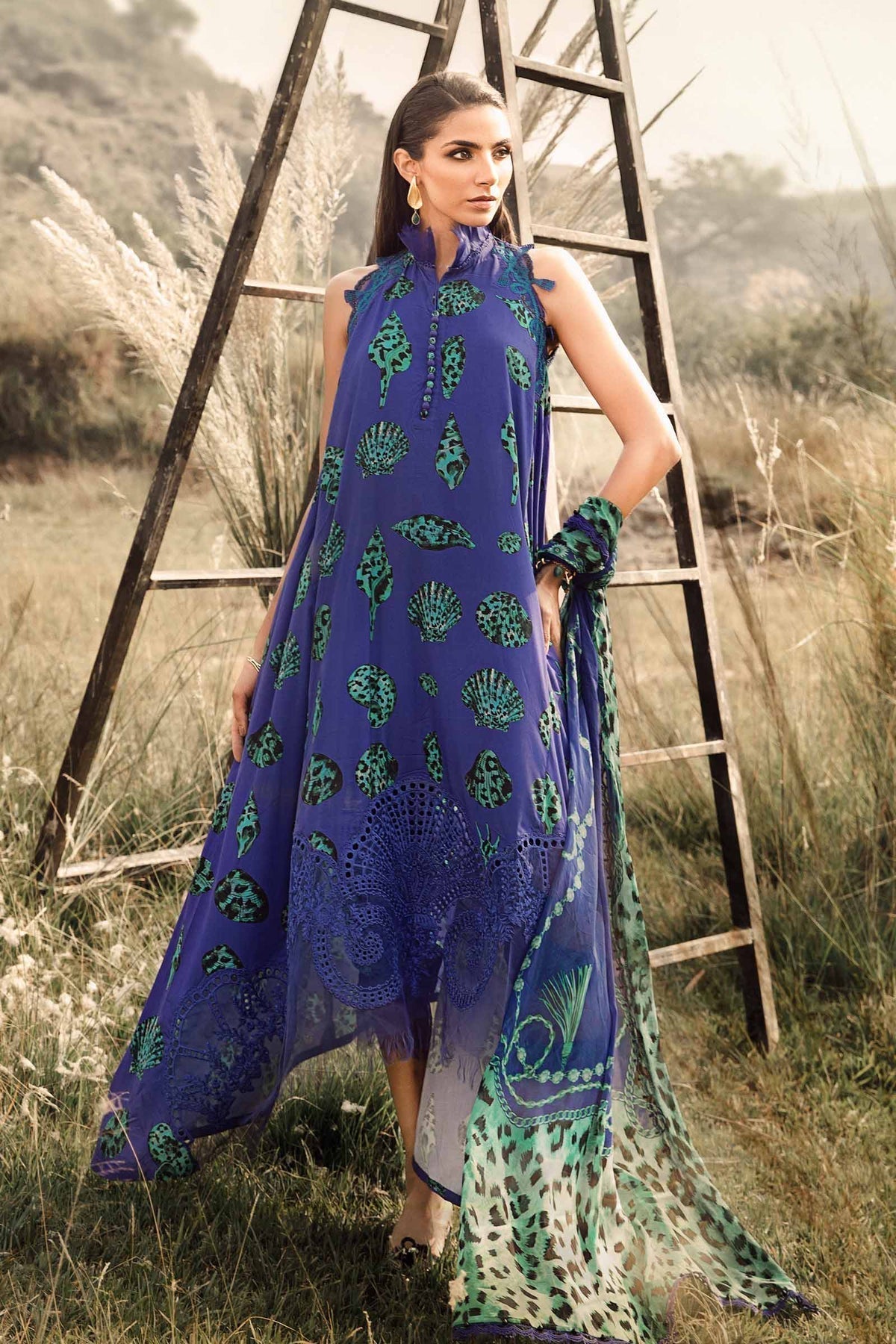 Maria B | M Prints Winter 24 | MPT-2410-A by Maria B - Designer Dress  - Type : Ladies Clothes - Available at Libayah - 100% Original 