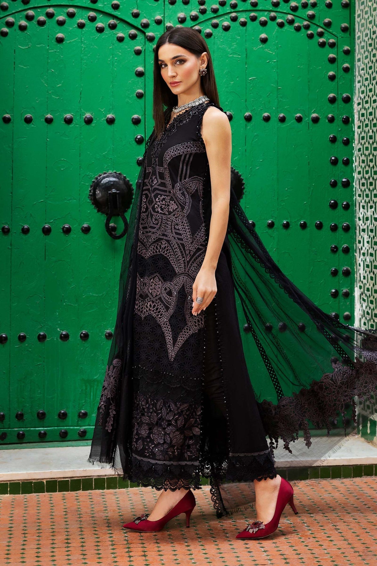 Maria B | Luxury Lawn 25 | D-2512-B by Maria B - Designer Dress - Type: Ladies Clothes - Available at Libayah - 100% Original