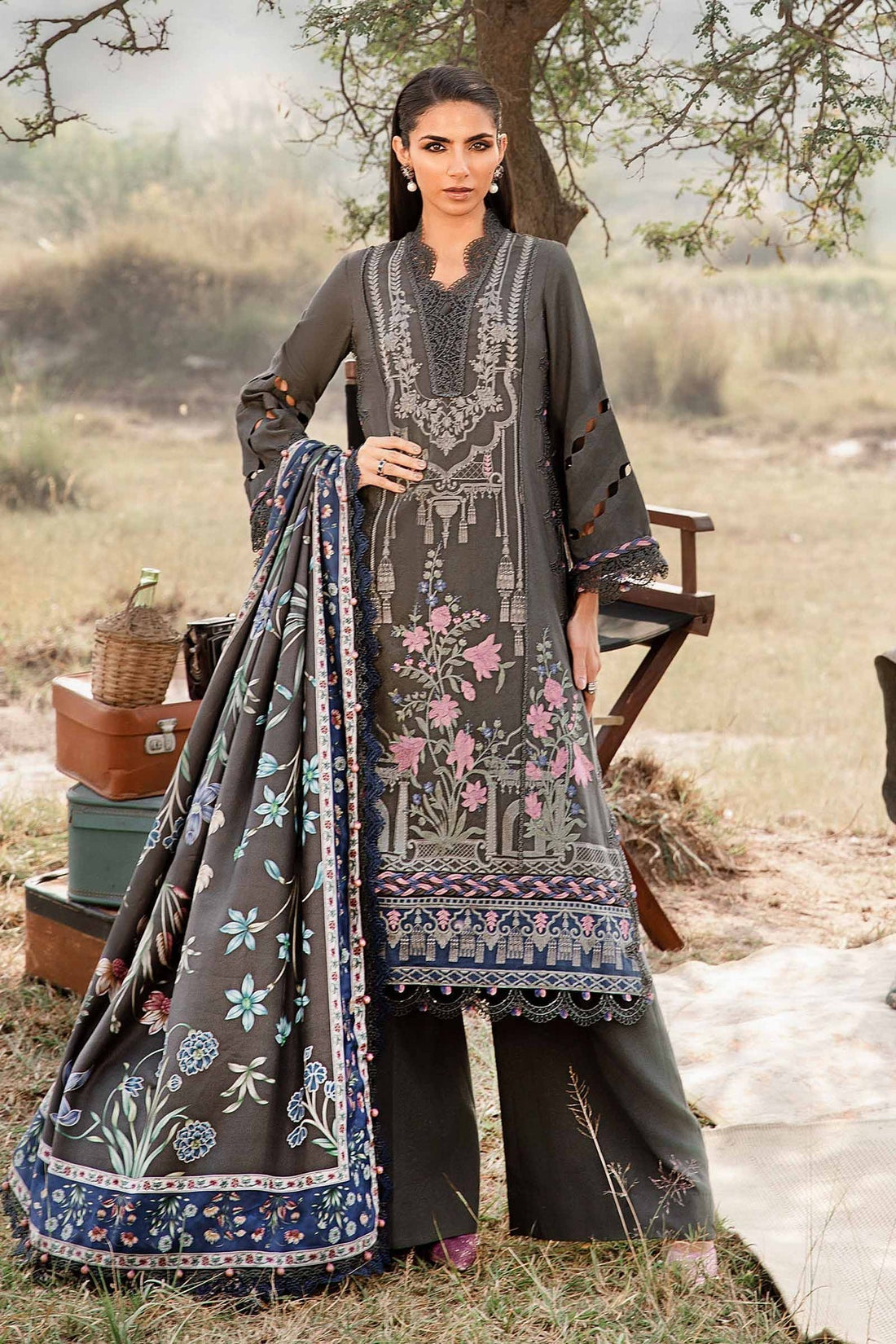 Maria B | M Prints Winter 24 | MPT-2401-A by Maria B - Designer Dress  - Type : Ladies Clothes - Available at Libayah - 100% Original 