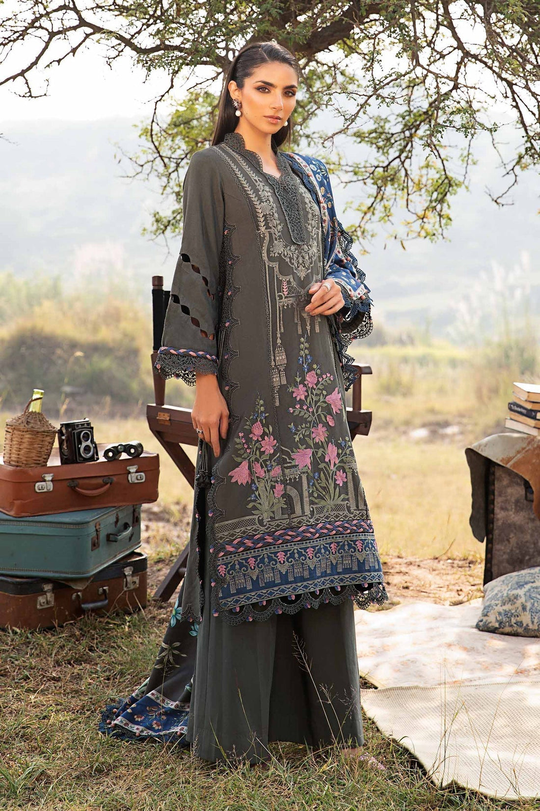 Maria B | M Prints Winter 24 | MPT-2401-A by Maria B - Designer Dress  - Type : Ladies Clothes - Available at Libayah - 100% Original 