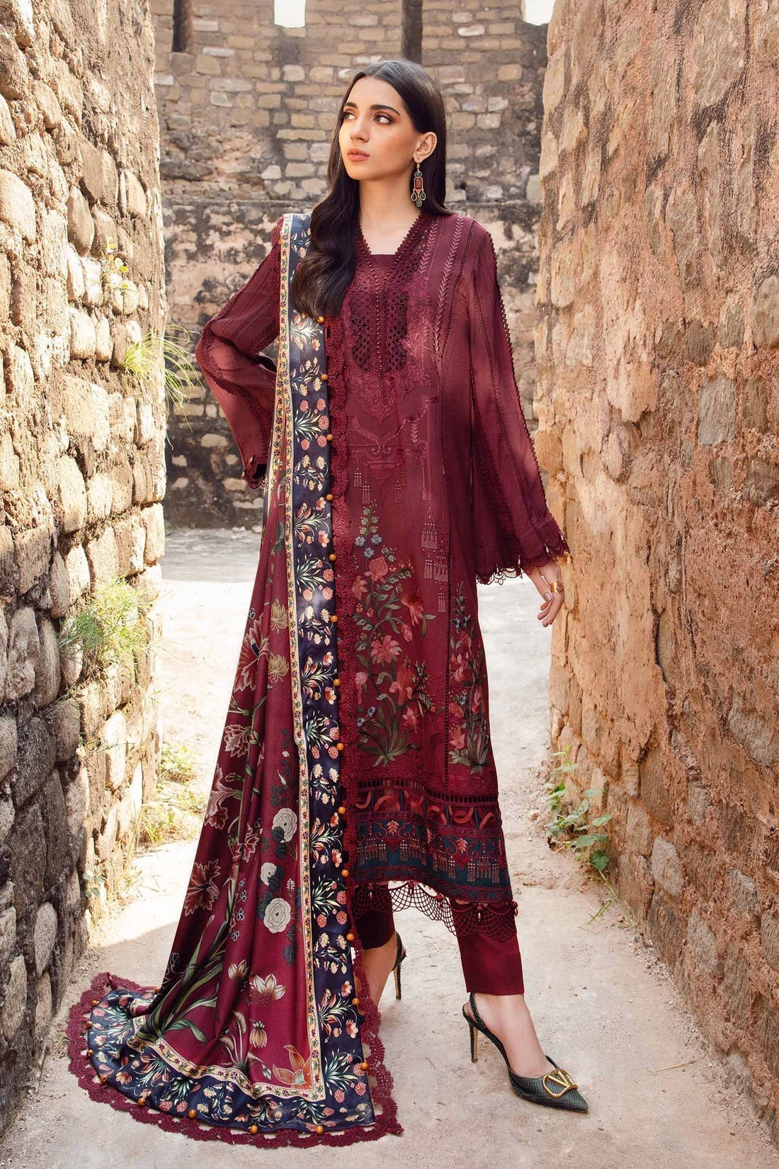 Maria B | M Prints Winter 24 | MPT-2401-B by Maria B - Designer Dress  - Type : Ladies Clothes - Available at Libayah - 100% Original 