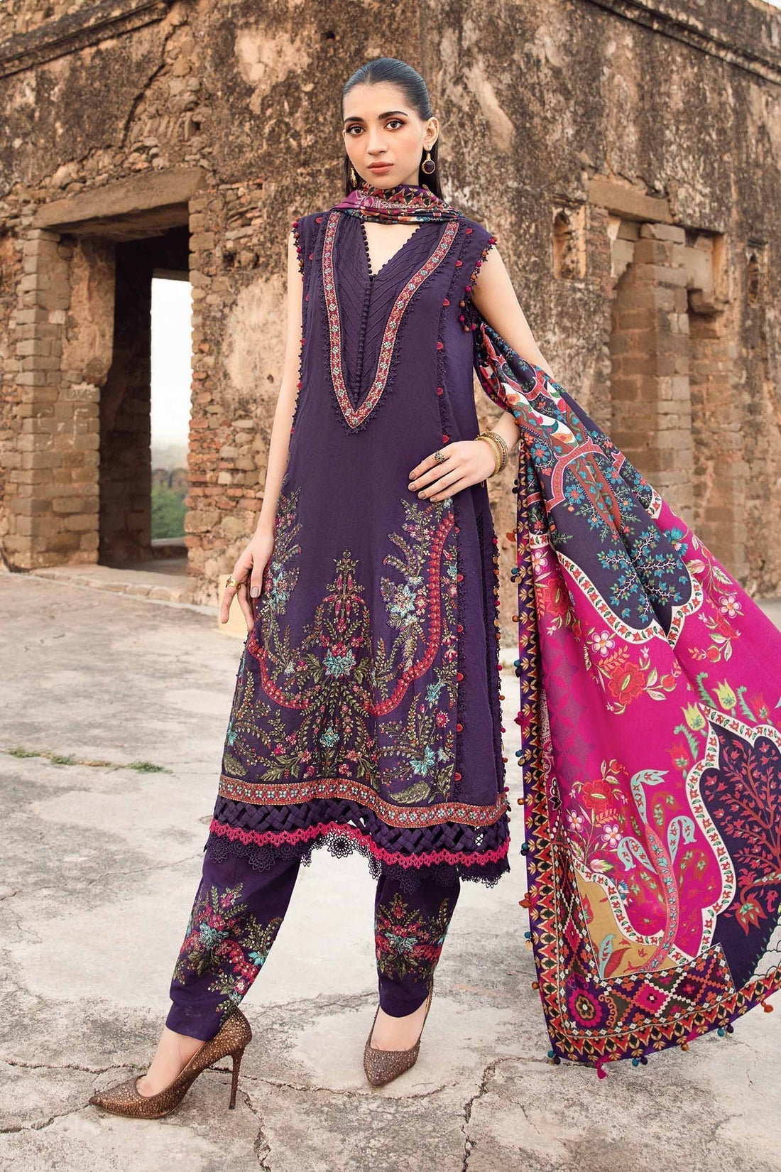 Maria B | M Prints Winter 24 | MPT-2402-A by Maria B - Designer Dress  - Type : Ladies Clothes - Available at Libayah - 100% Original 