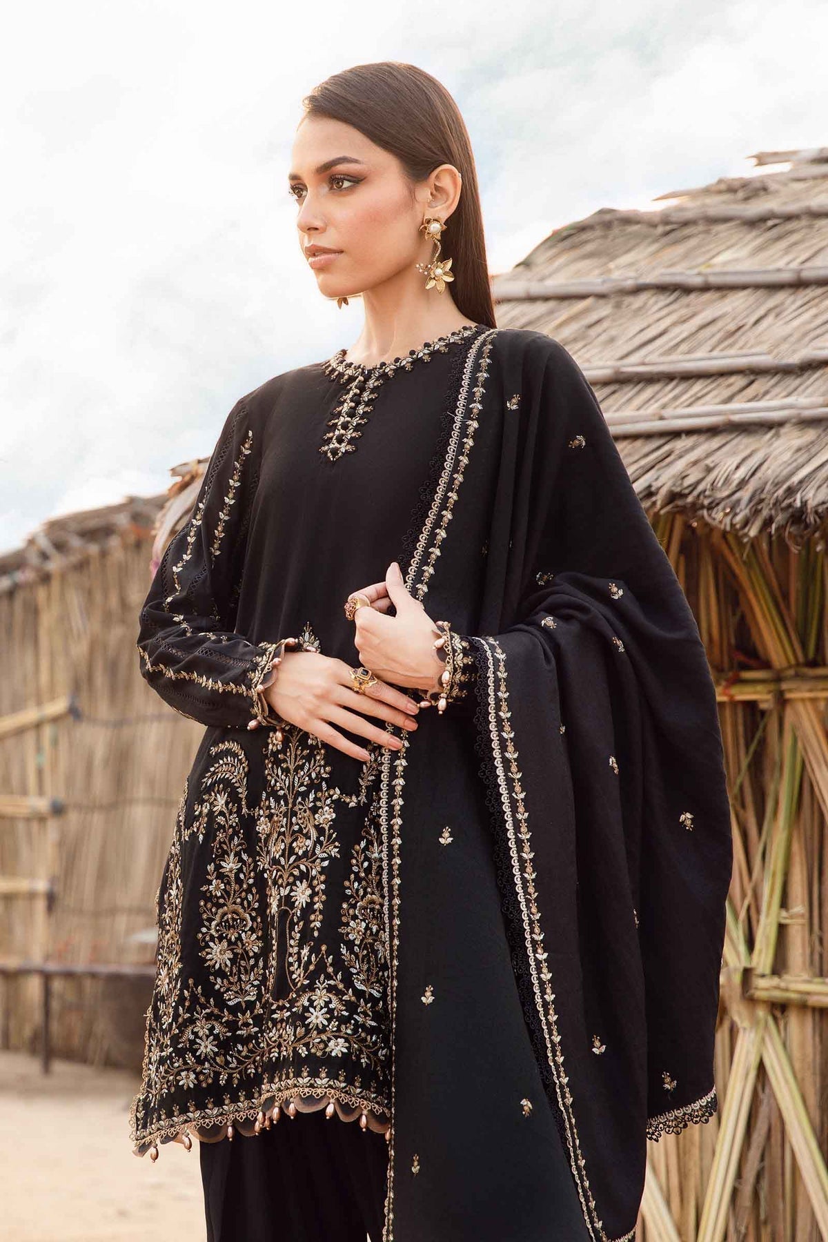 Maria B | M Prints Winter 24 | MPT-2403-B by Maria B - Designer Dress  - Type : Ladies Clothes - Available at Libayah - 100% Original 