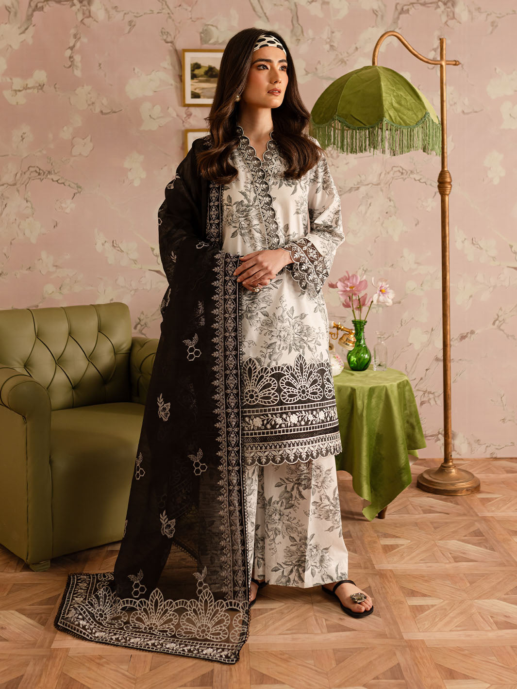 Mahnur | Leila Printkari Edit 25 |LP - 06 by Mahnur - Designer Dress - Type: Ladies Clothes - Available at Libayah - 100% Original