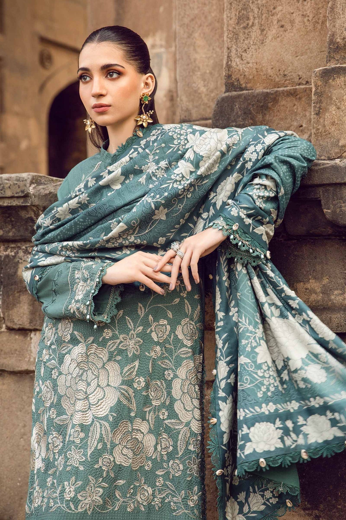 Maria B | M Prints Winter 24 | MPT-2408-A by Maria B - Designer Dress  - Type : Ladies Clothes - Available at Libayah - 100% Original 