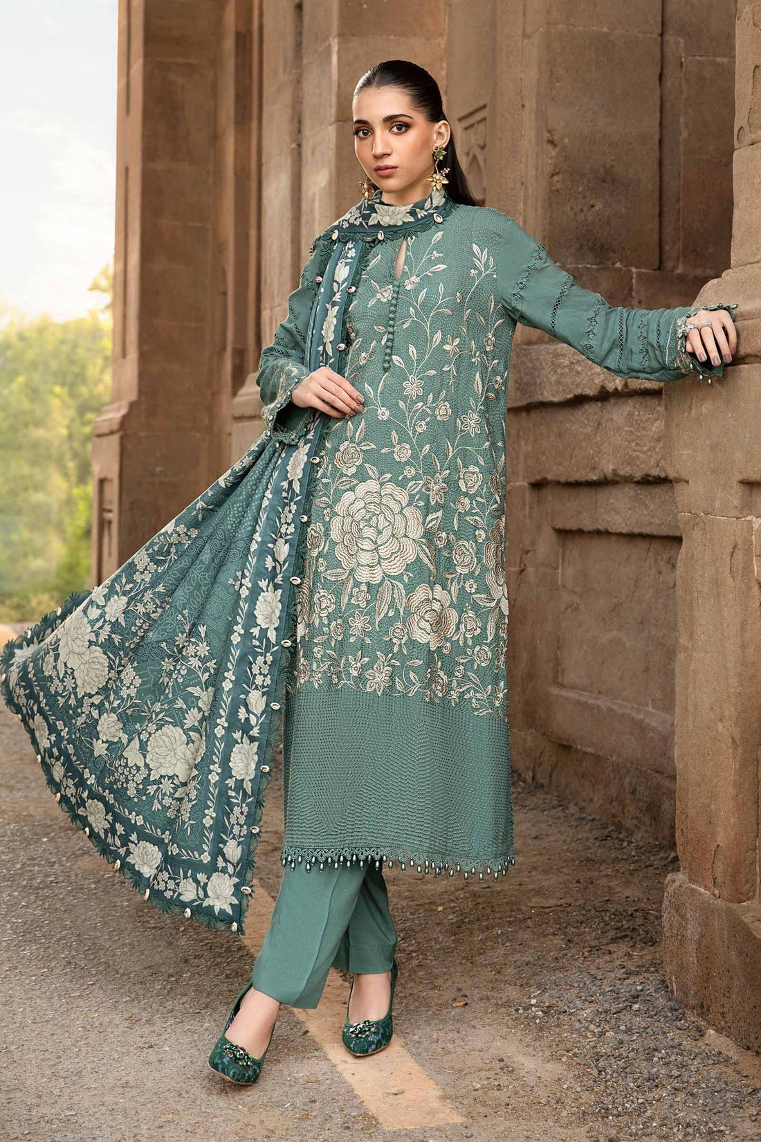 Maria B | M Prints Winter 24 | MPT-2408-A by Maria B - Designer Dress  - Type : Ladies Clothes - Available at Libayah - 100% Original 