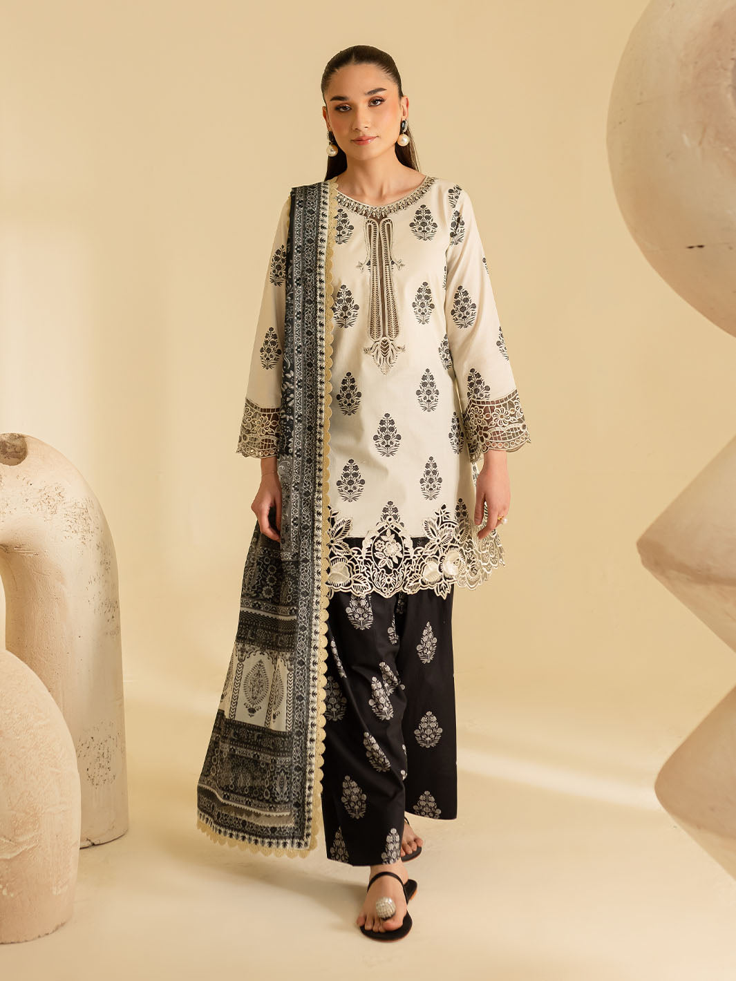 Mahnur | Leila Printkari Edit 25 | LP - 09 by Mahnur - Designer Dress - Type: Ladies Clothes - Available at Libayah - 100% Original