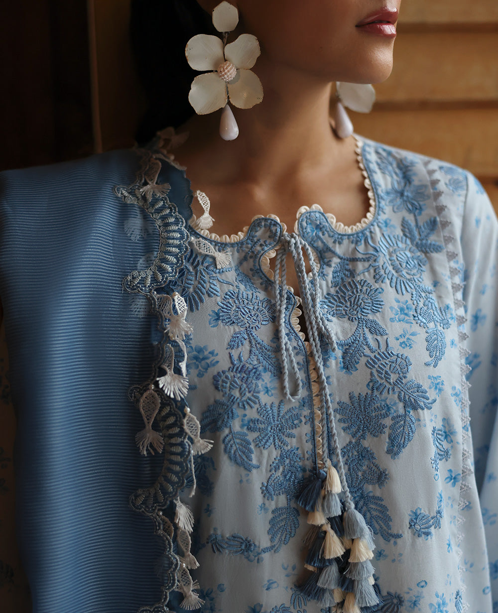 Republic Womenswear | Talia Luxury Lawn 25 | D2-B - Mireya by Republic Womenswear - Designer Dress - Type: Ladies Clothes - Available at Libayah - 100% Original