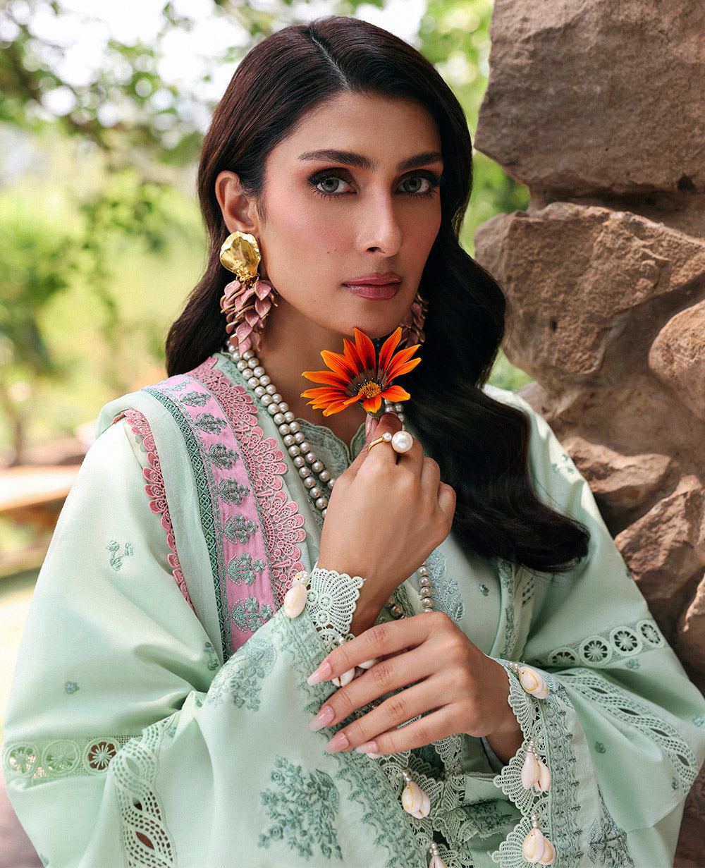 Republic Womenswear | Talia Luxury Lawn 25 | D4-A - Zayli by Republic Womenswear - Designer Dress - Type: Ladies Clothes - Available at Libayah - 100% Original