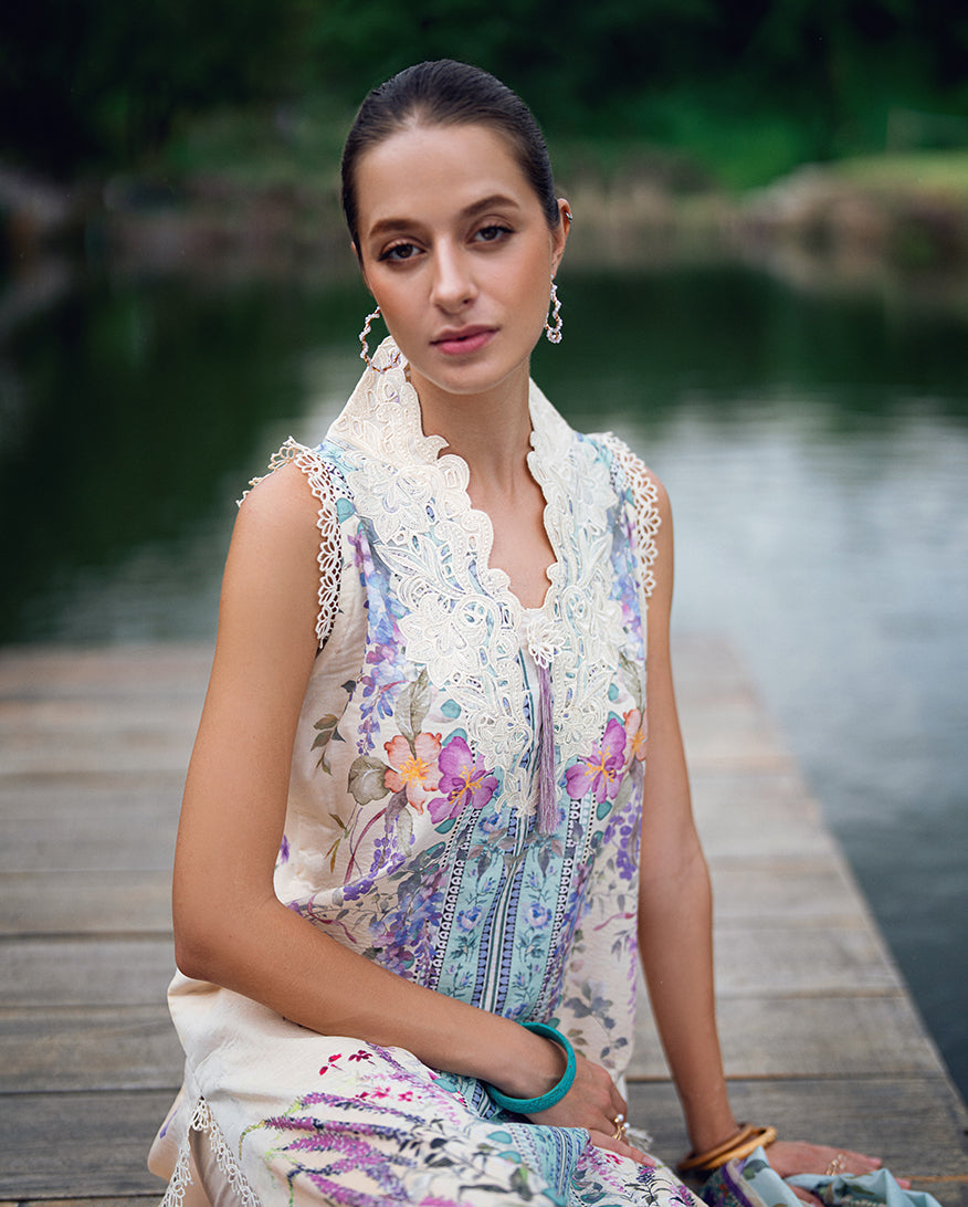 Roheenaz | Garden Veal Printed Lawn 25 | Bloom Glimmer by Roheenaz - Designer Dress - Type: Ladies Clothes - Available at Libayah - 100% Original