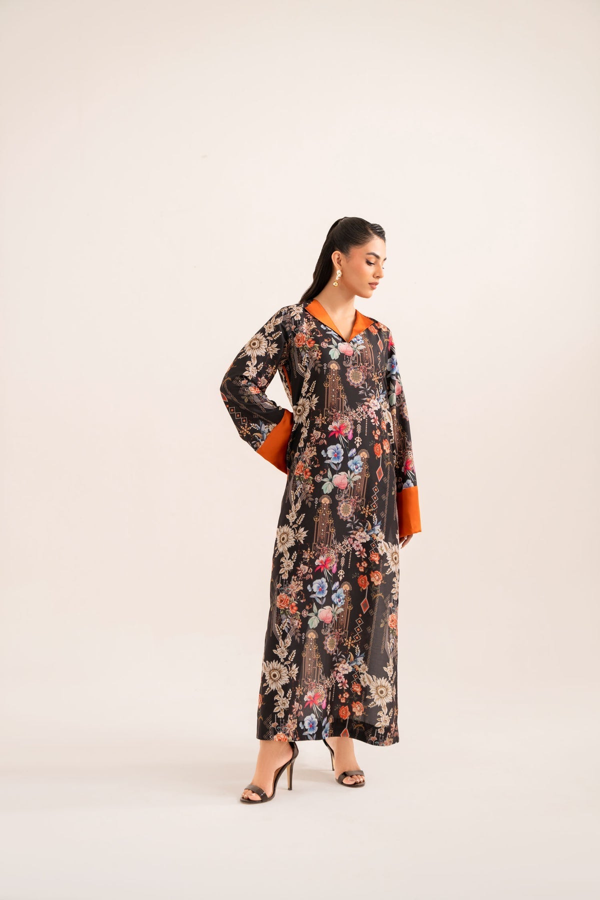 Akbar Aslam | Co-ords Sets |  Hanik by Akbar Aslam - Designer Dress - Type: Ladies Clothes - Available at Libayah - 100% Original