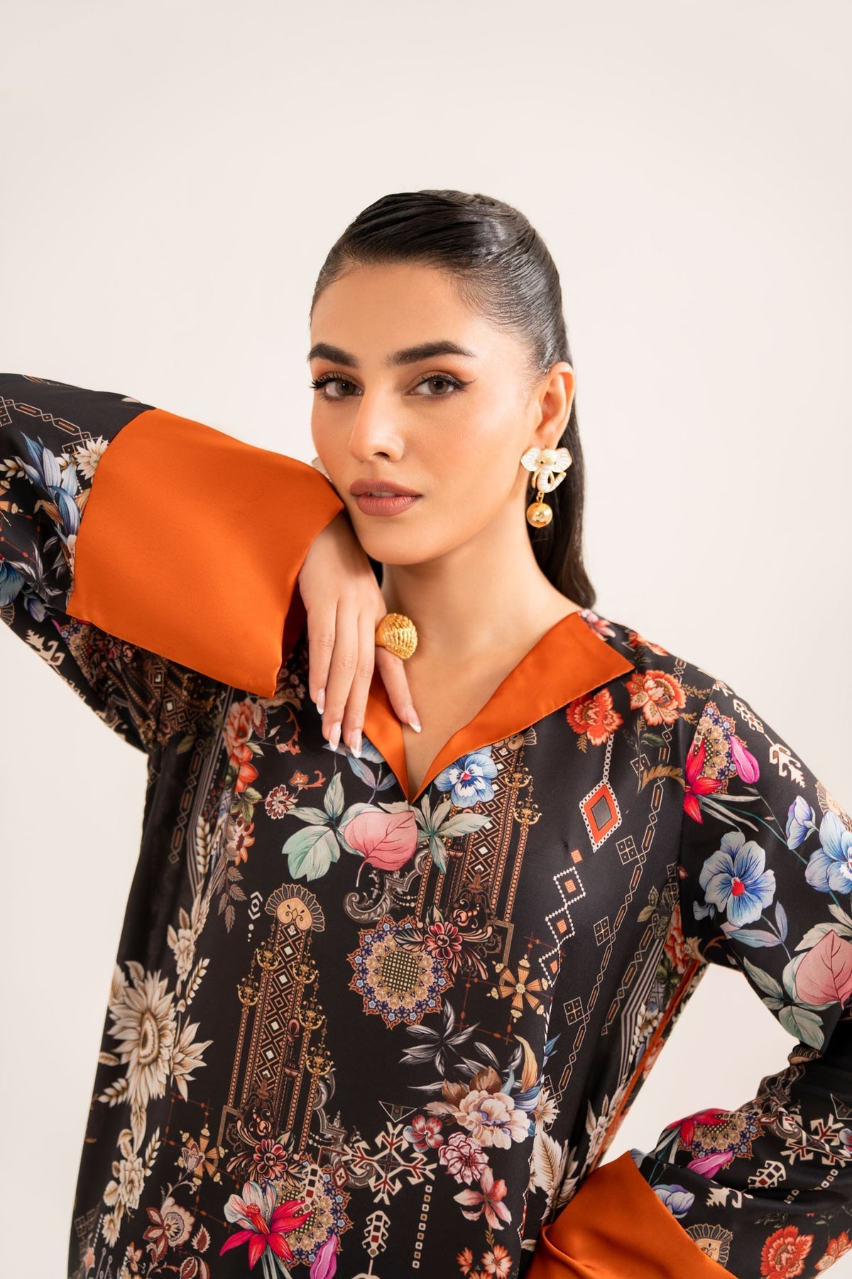 Akbar Aslam | Co-ords Sets |  Hanik by Akbar Aslam - Designer Dress - Type: Ladies Clothes - Available at Libayah - 100% Original