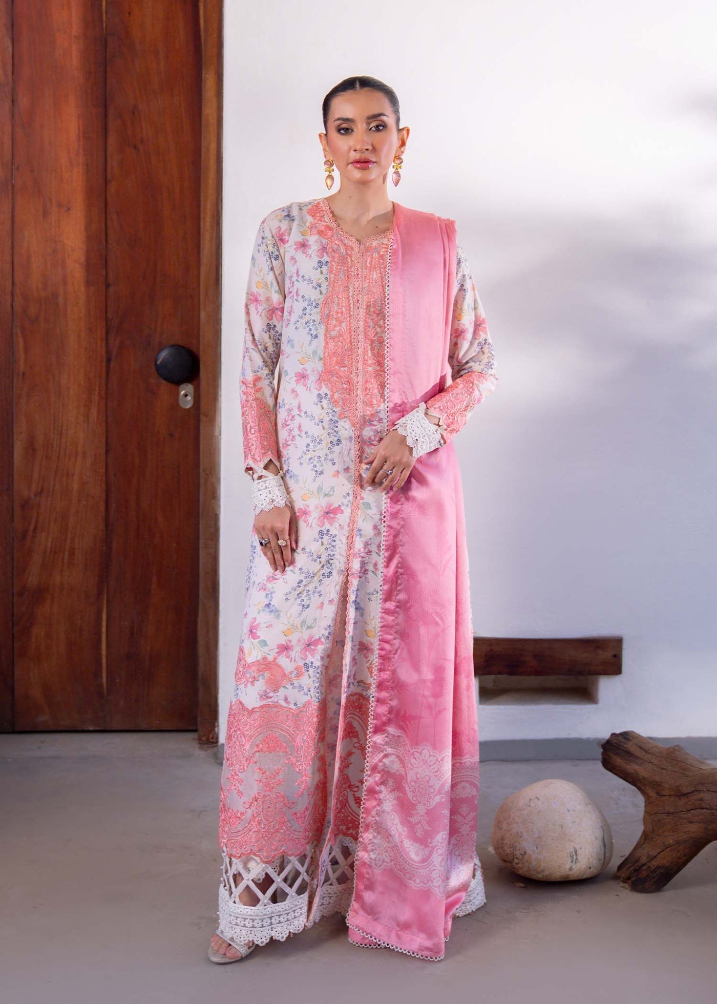 Myeesha | Lamhay Luxury Lawn 25 | Nazneen by Myeesha - Designer Dress - Type: Ladies Clothes - Available at Libayah - 100% Original