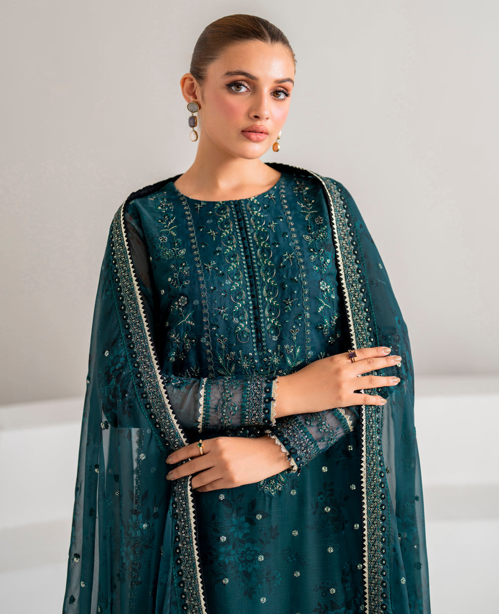 Xenia Formals | Raahi Luxury Formals | AURA by Xenia Formals - Designer Dress - Type: Formal - Available at Libayah - 100% Original