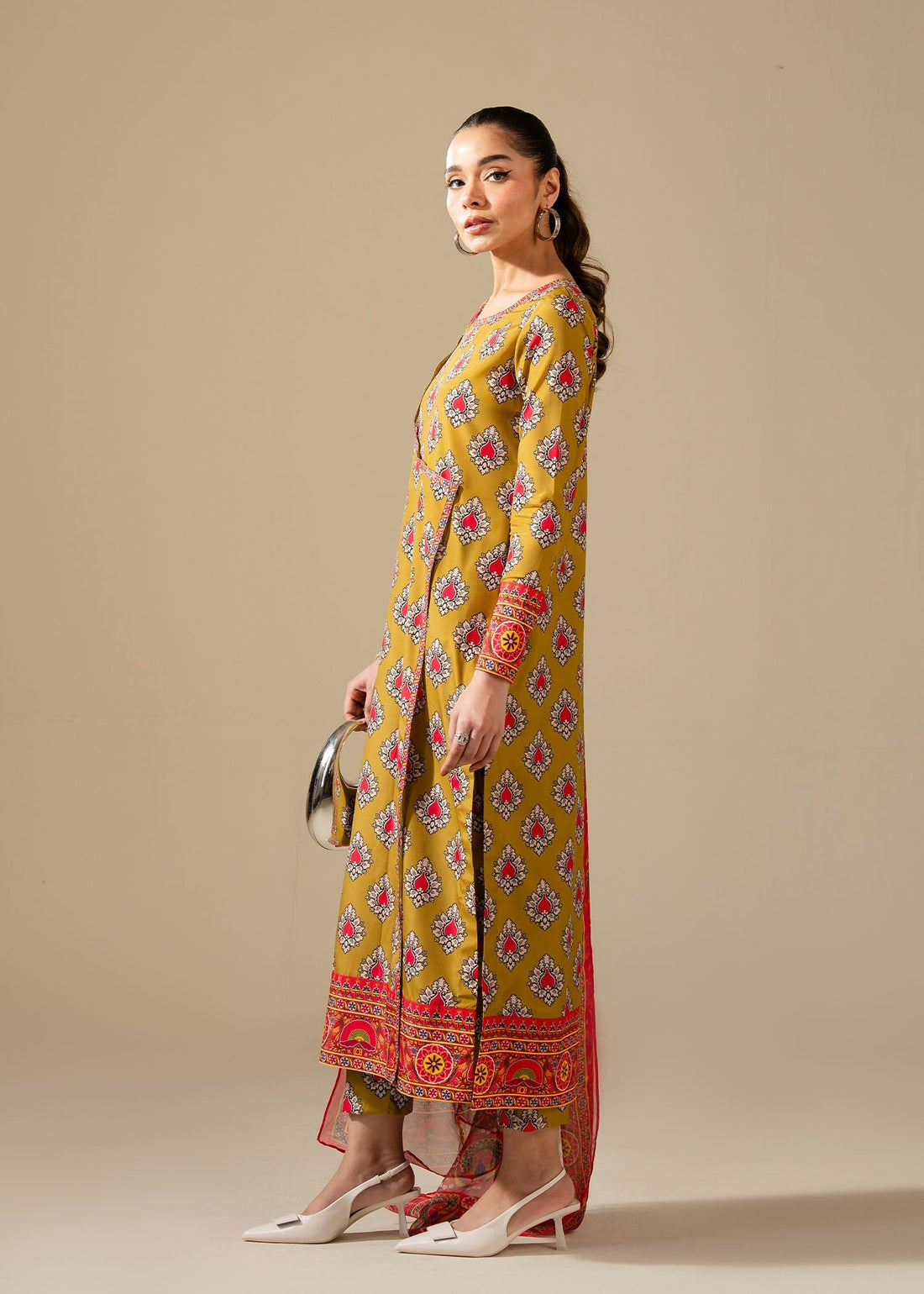 Maria Osama Khan | Retro Vol 3 | Bohra by Maria Osama Khan - Designer Dress - Type: Ladies Clothes - Available at Libayah - 100% Original