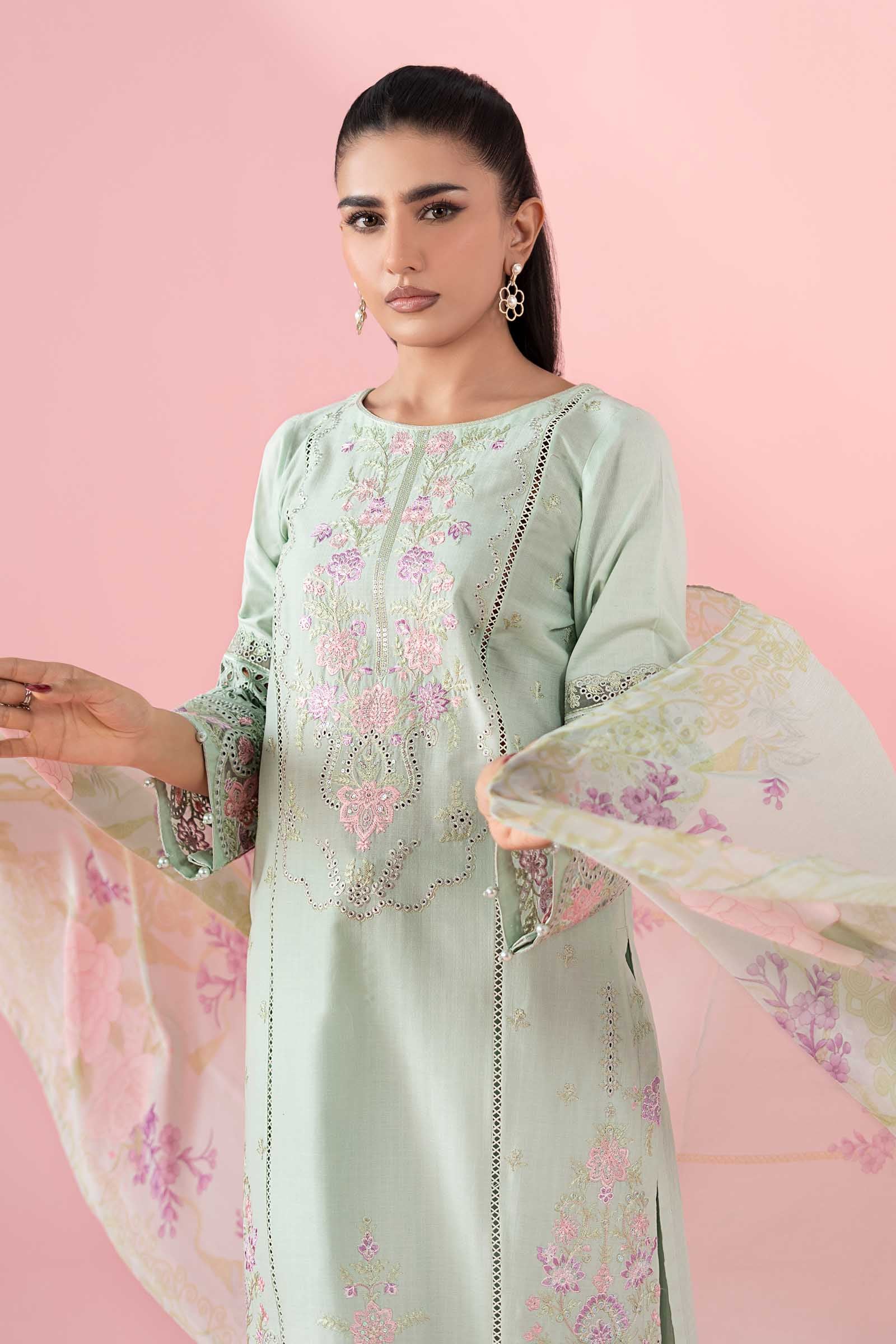 Maria B | Luxury Pret 25 | DW-EA25-05 by Maria B - Designer Dress - Type: Ladies Clothes - Available at Libayah - 100% Original