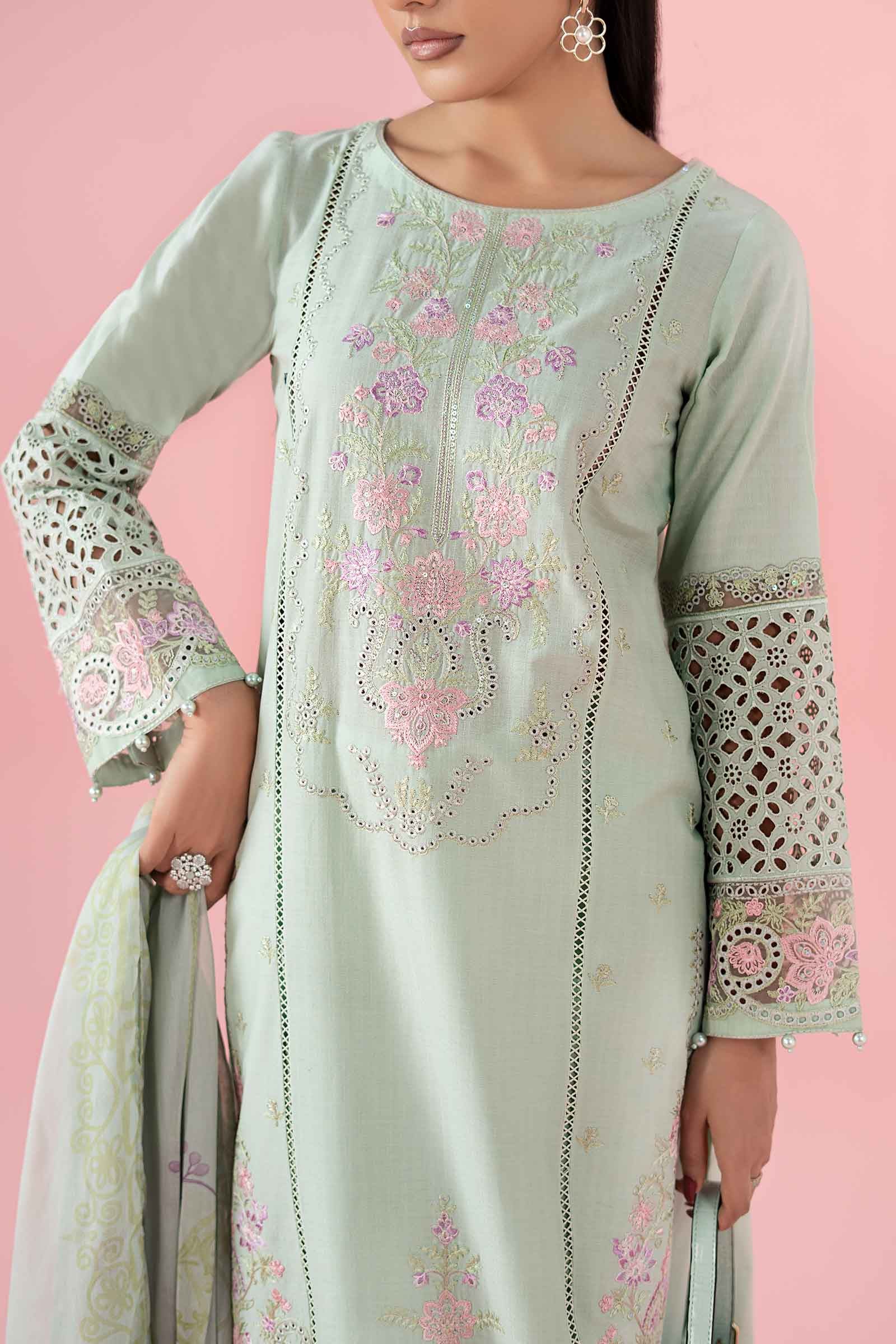 Maria B | Luxury Pret 25 | DW-EA25-05 by Maria B - Designer Dress - Type: Ladies Clothes - Available at Libayah - 100% Original