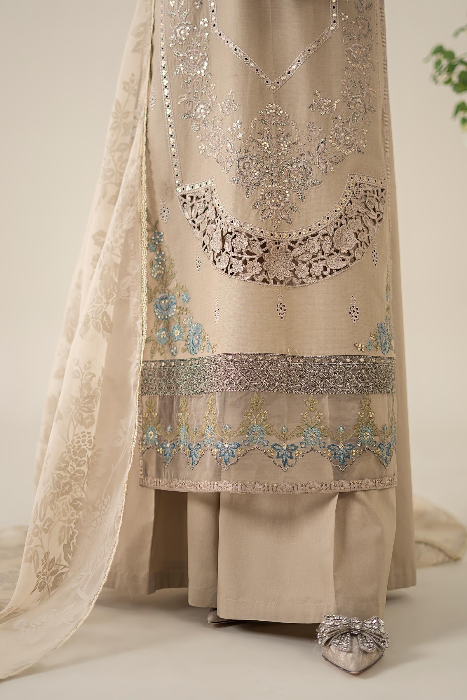 Maria B | Luxury Pret 25 | DW-EA25-16 by Maria B - Designer Dress - Type: Ladies Clothes - Available at Libayah - 100% Original