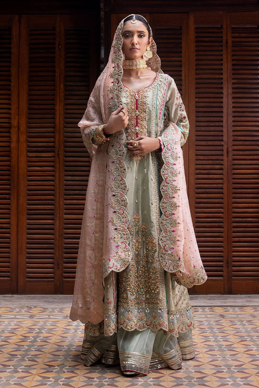 Deepak Perwani | Jaipur Heritage Wedding Wear | Ktd4080 by Deepak Perwani - Designer Dress - Type: Ladies Clothes - Available at Libayah - 100% Original