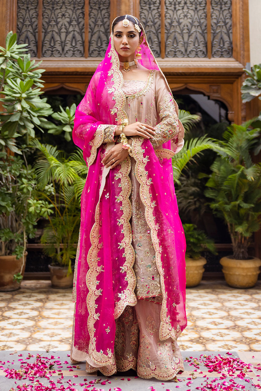 Deepak Perwani | Jaipur Heritage Wedding Wear | Ktd4082 by Deepak Perwani - Designer Dress - Type: Ladies Clothes - Available at Libayah - 100% Original