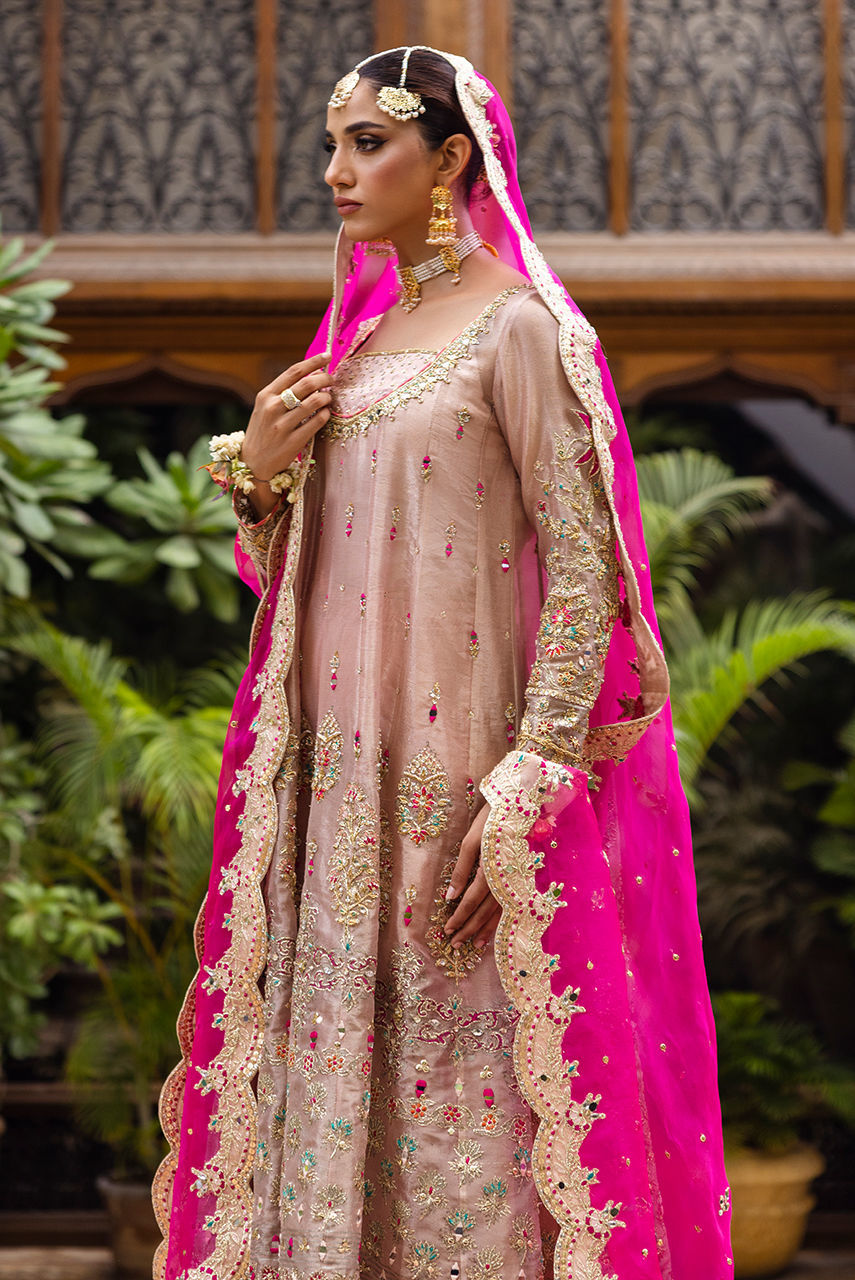 Deepak Perwani | Jaipur Heritage Wedding Wear | Ktd4082 by Deepak Perwani - Designer Dress - Type: Ladies Clothes - Available at Libayah - 100% Original