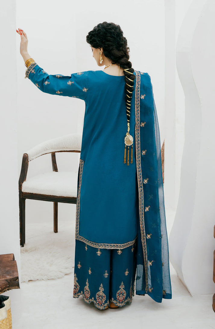 Emaan Adeel | Gul Mohr Eid Pret | ZABEEN by Emaan Adeel - Designer Dress - Type: Ladies Clothes - Available at Libayah - 100% Original