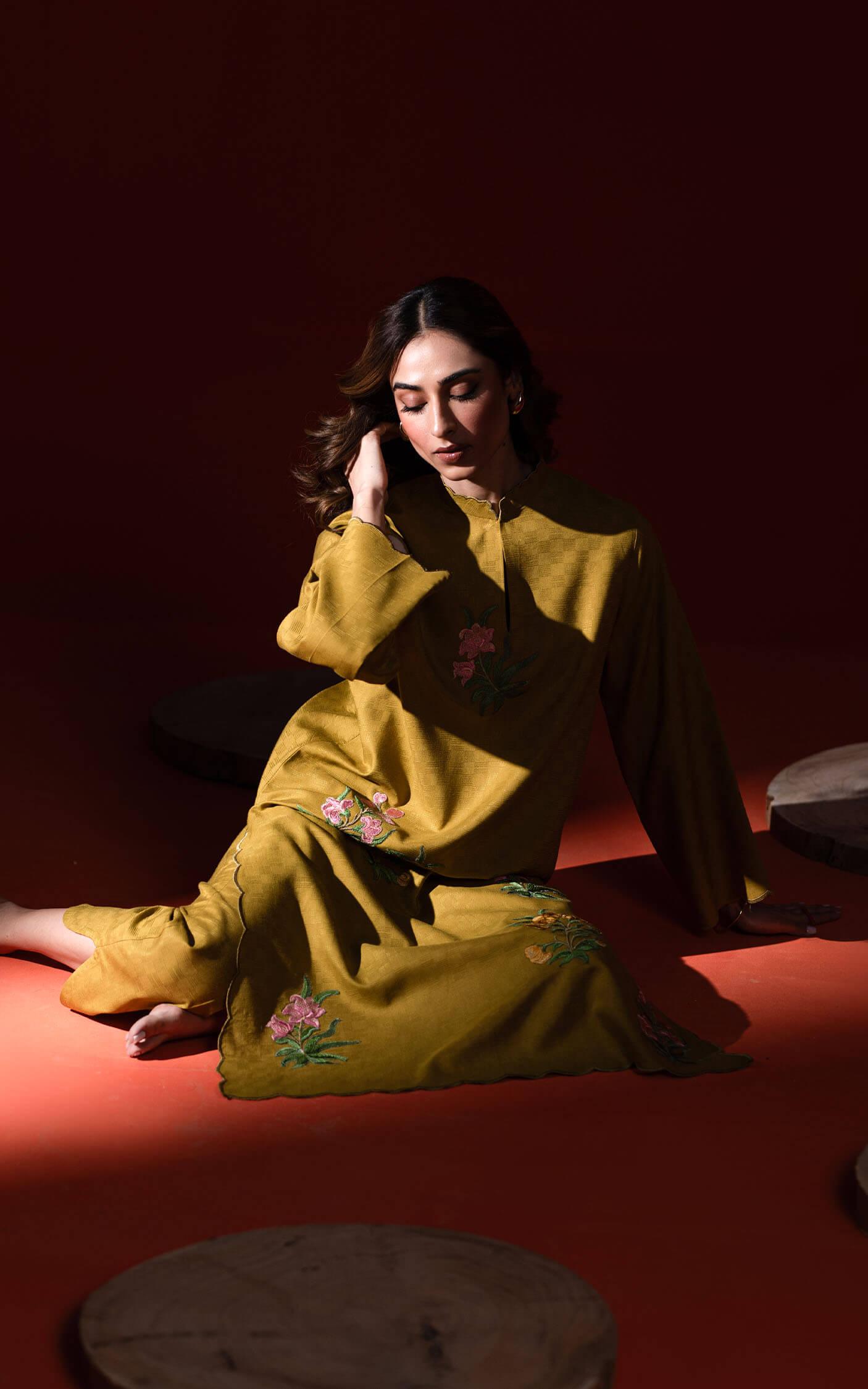 Asifa and Nabeel | Basic Pret 24 | Honey Comb by Asifa and Nabeel - Designer Dress - Type: Ladies Clothes - Available at Libayah - 100% Original