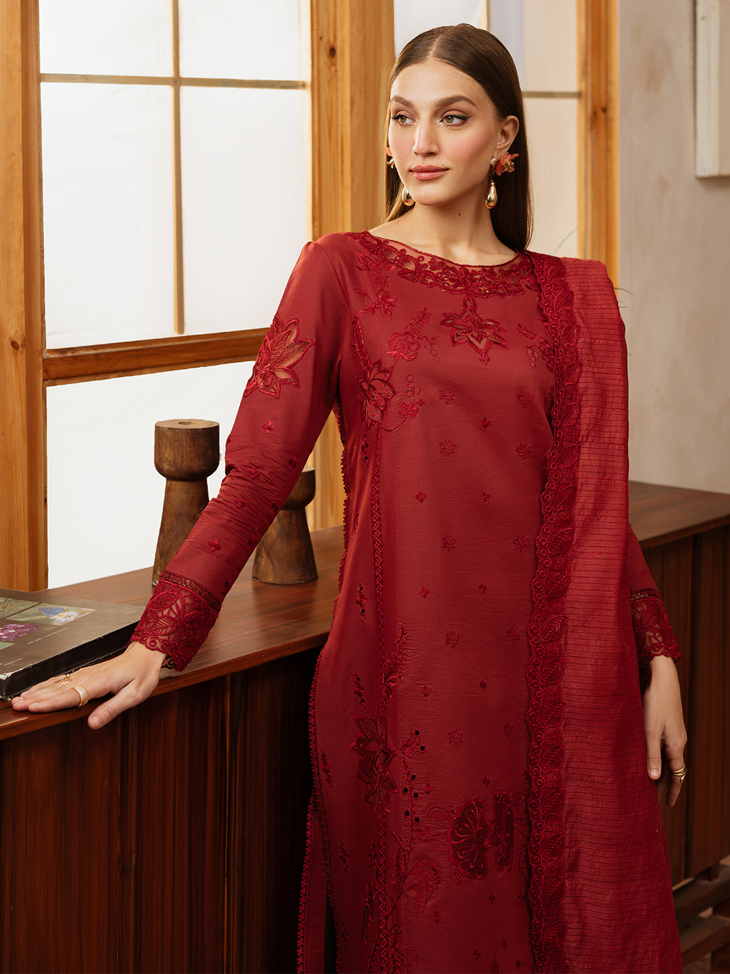 Mahnur | Florence Luxury Lawn 25 | HOORAIN by Mahnur - Designer Dress - Type: Ladies Clothes - Available at Libayah - 100% Original