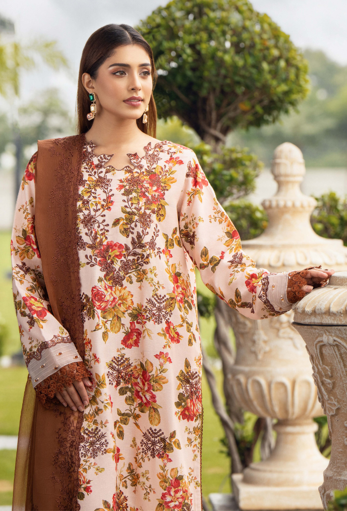 Humdum | Diva 24 | Diva - D06 by HumDum - Designer Dress - Type: Ladies Clothes - Available at Libayah - 100% Original